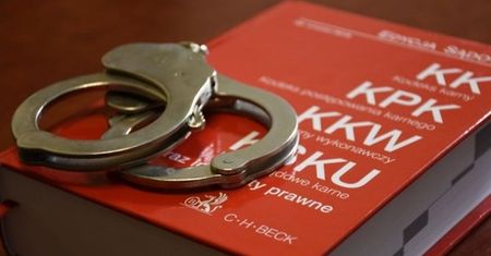 18-latek oszukiwał “Na bliska”. Został zatrzymany na gorąc ym uczynku.