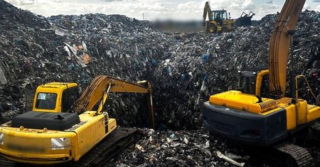 Akcja CBŚP w walce z nielegalnym obrotem niebezpiecznych odpadów.