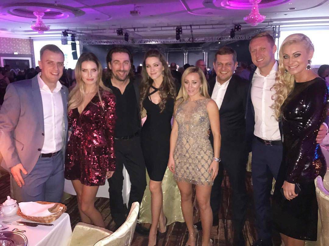 Natalia Jakuła, Kamil Grosicki, Dominika Grosicka, Kamil Glik, Marta Glik, Tomasz Iwan - Sylwester 2017/18