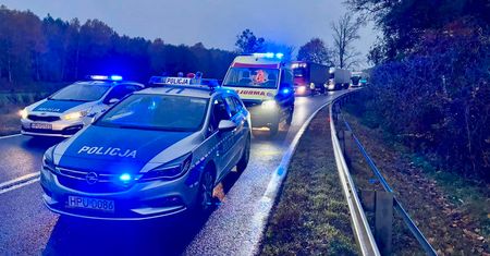 PILNE: Śmiertelny wypadek pod Piłą. Blokada DK11