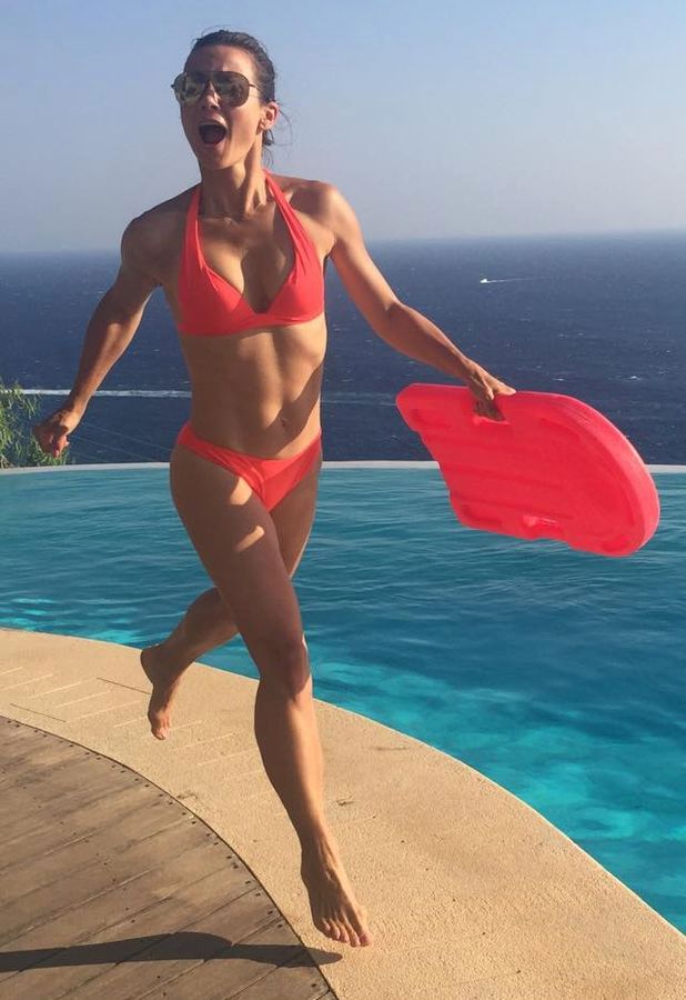 Kinga Rusin w bikini jak Pamela Anderson w "Słonecznym patrolu"