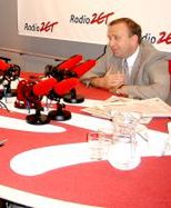 Schetyna: nie kłócę się z premierem, ani z jego żoną