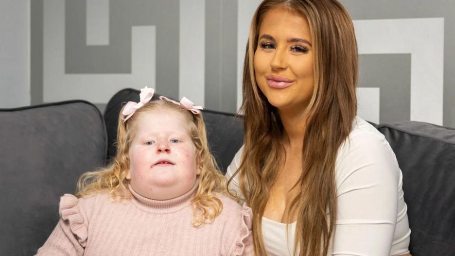 Mama musi pilnować, by jej córka nie jadła. 5-latka ma rzadką chorobę