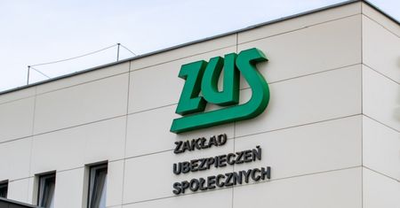 ZUS ucina spekulacje. "Nie ma czegoś takiego jak renta tytoniowa"