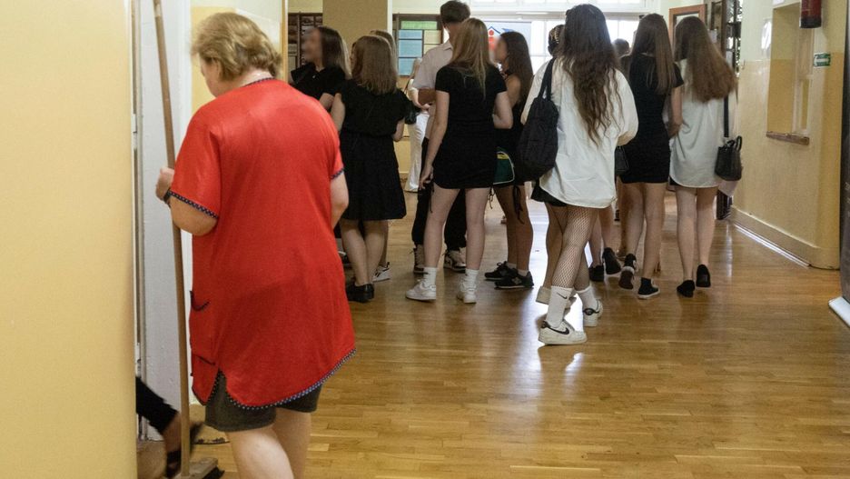 Rok szkolny skończy się wcześniej. Uczniowie będą mieli dłuższe wakacje