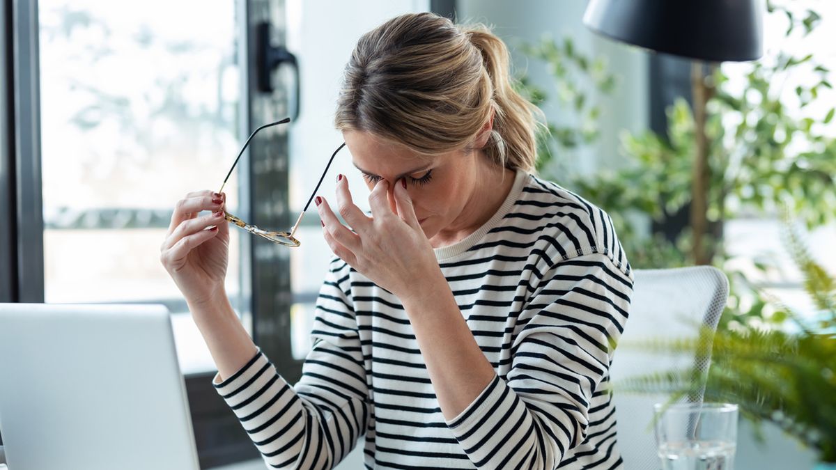 Przewlekły stres może doprowadzić do rozwoju chorób i znacznego pogorszenia samopoczucia.