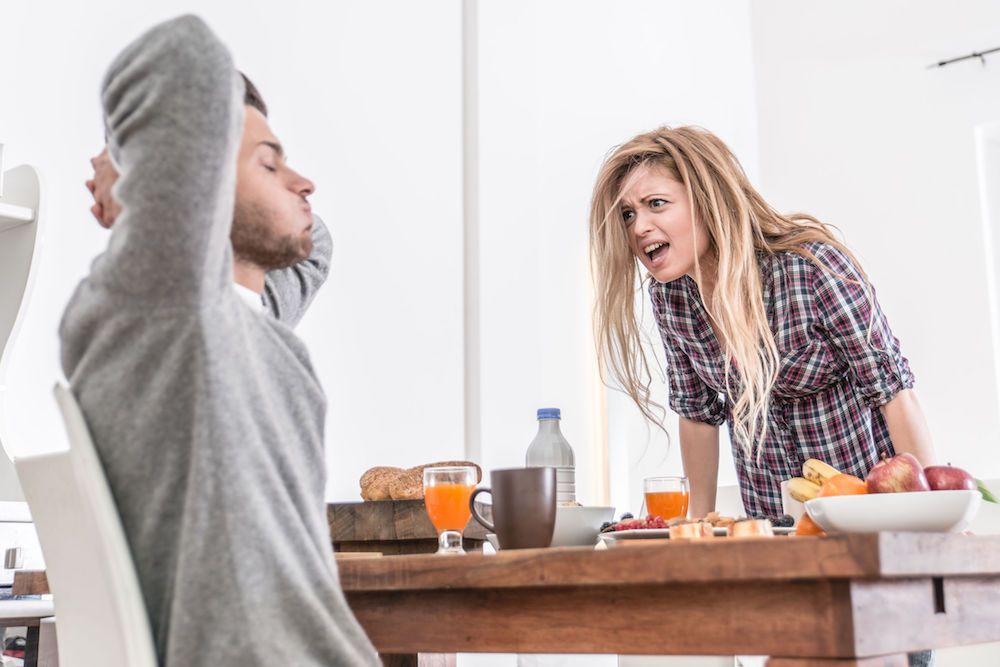 Osoby z toksycznych rodzin mają problem z kontrolowaniem swoich emocji