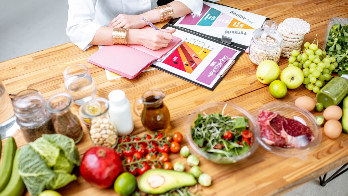 Dieta przy nadciśnieniu tętniczym powinna obfitować w świeże warzywa i owoce.