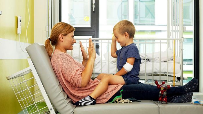 Franczyzobiorcy McDonald’s podarowali szpitalom łóżka dla rodziców małych pacjentów