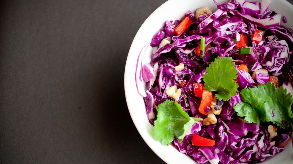 Sałatka coleslaw - jak ją przygotować?