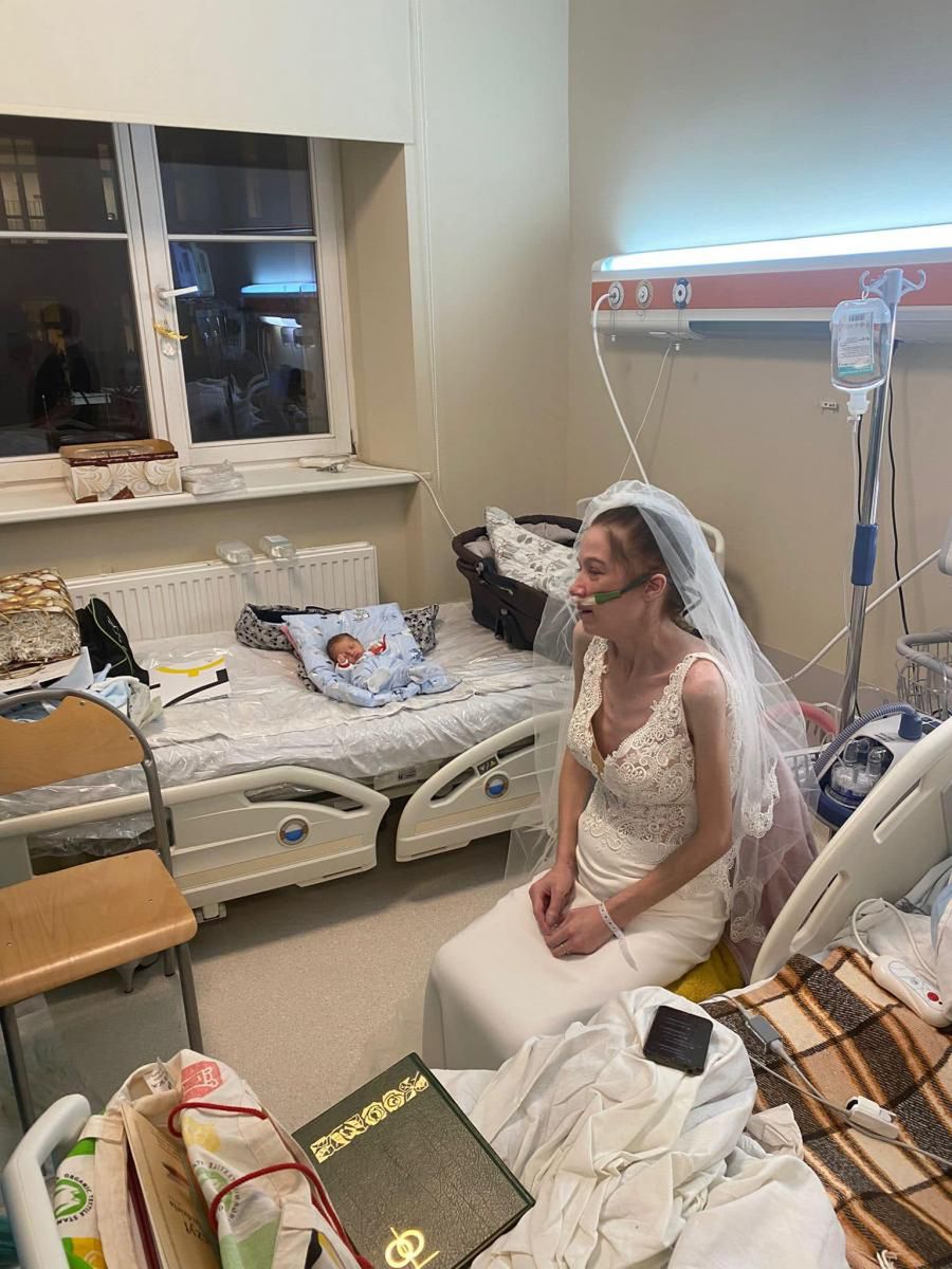 &quot;Jedynym rozwiązaniem, by jej nowo narodzony syn nie trafił do rodziny zastępczej, był ślub z jej partnerem&quot;