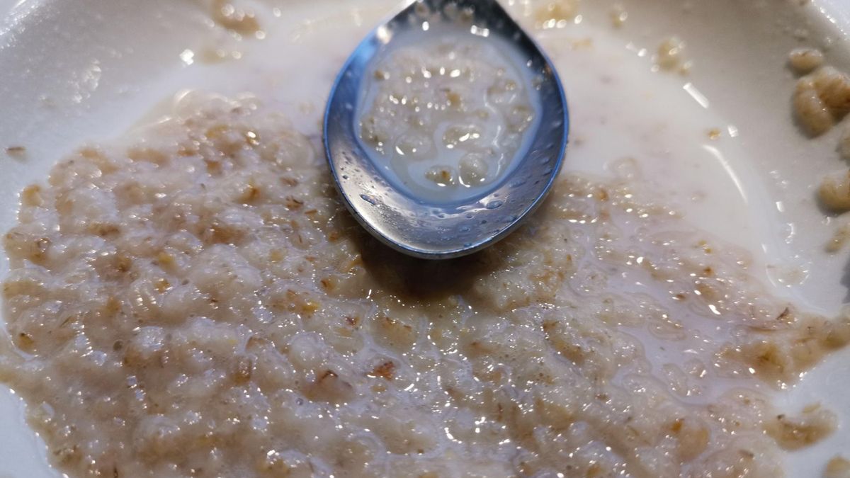 Pięć wyjątkowych przepisów na owsianki, które odmienią twoje poranki