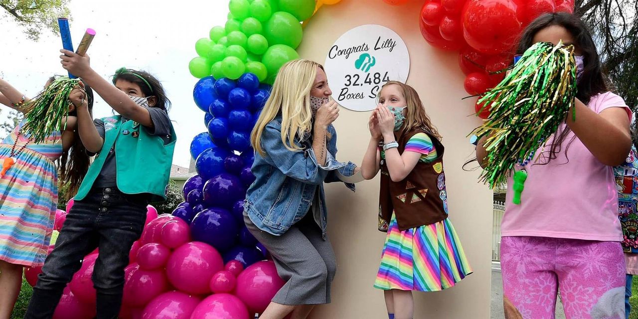 8-latka, która pokonała raka, teraz udziela się charytatywnie. Sprzedała 30 tys. pudełek ciasteczek