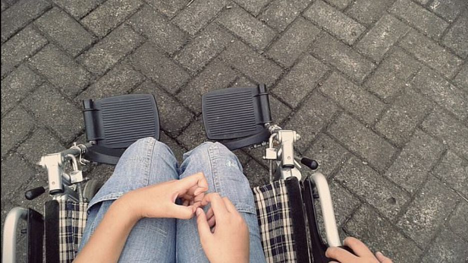 Przez 8 lat trzymała dziecko na wózku