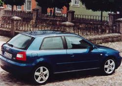 Odświeżone Audi A3 - sierpień 2000