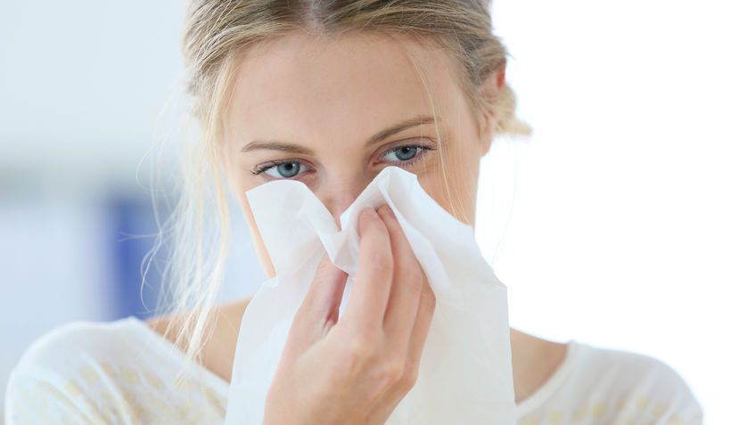 Katar z żółtą wydzieliną a zatoki