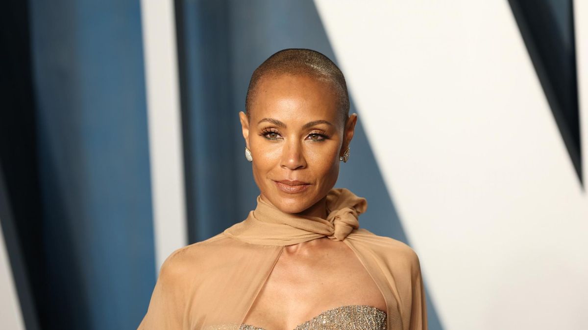 Jada Pinkett, żona Willa Smitha cierpi na poważną chorobę. “Ja i to łysienie będziemy przyjaciółmi... kropka!”