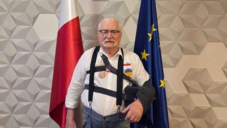 Lech Wałęsa w bólu po operacji barku. "Nie zgodziłbym się, gdybym wiedział"