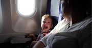 Pasażerce przeszkadzało dziecko. Tak zareagowała stewardessa
