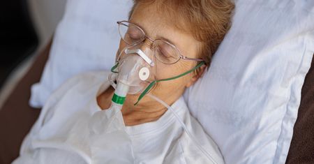 Niepokojące odkrycie naukowców. RSV może atakować komórki nerwowe