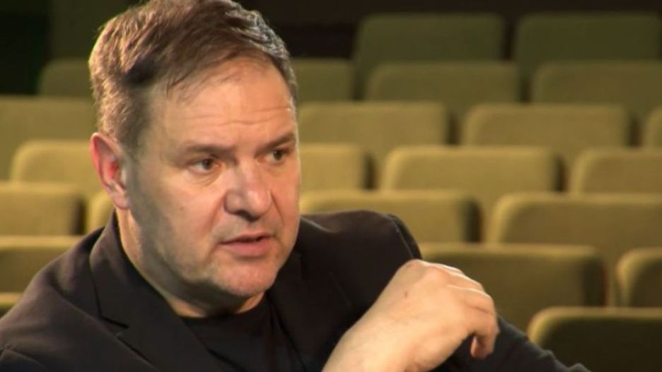 Karolak opowiedział o dzieciństwie. "Często obwiniamy rodziców"