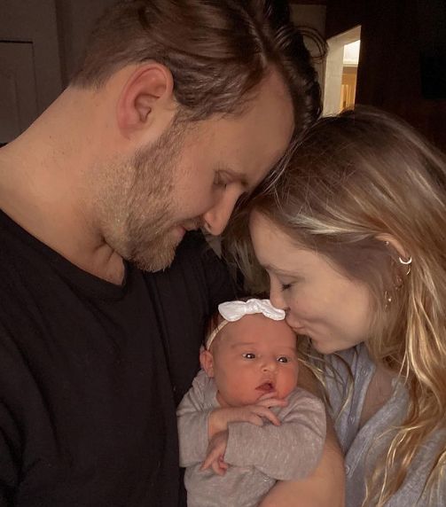  Cheyenna Clearbrook z rodziną 