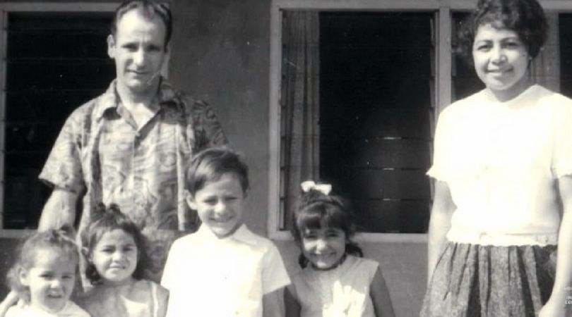 Robert i Yvonne z dziećmi