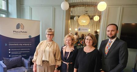 Raport: lekarze rekomendują zmiany w systemie leczenia śródmiąższowych chorób płuc