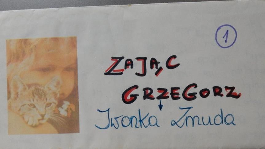 Znalazła w książce list miłosny. Uczniowie szukają jego adresata