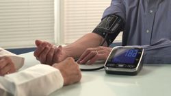 Obniż ciśnienie w 5 minut. Mamy prosty trik (WIDEO)