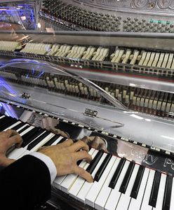 7 lat więzienia za grę na fortepianie