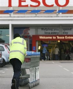 Polacy wrócili na Wyspy i kupują polskie towary w Tesco