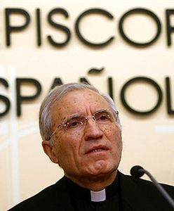 Bratanica kardynała wywołała skandal pozując nago