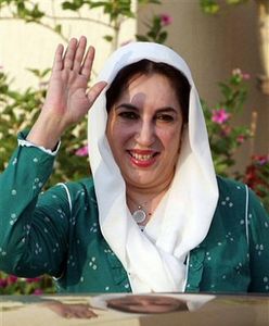 Benazir Bhutto wróciła do po 8 latach wygnania do Pakistanu