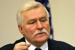 Lech Wałęsa dla WP: demokracja obrazkowo-sondażowa