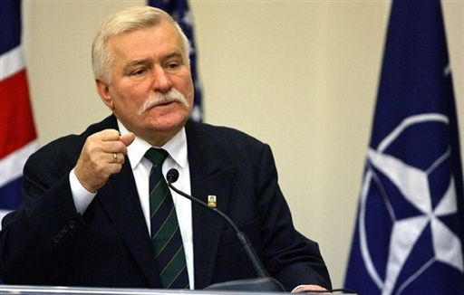 Lech Wałęsa dla WP: Pękająca Europa