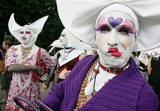 Tysiące uczestników parady Gay Pride w Rzymie