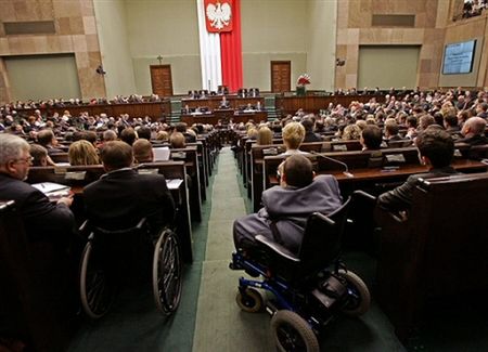 „Sejm nie może być dziadowski”