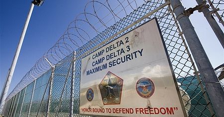 Koniec starego Guantanamo?