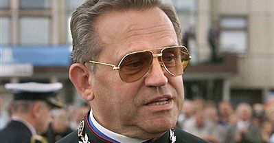 "Polmos" nie będzie robił wódki z podobizną ks. Jankowskiego
