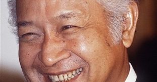 Zmarł były prezydent Indonezji Suharto