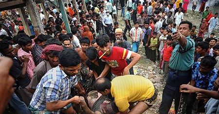 50 osób zginęło podczas buntu w Bangladeszu