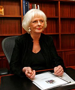 Kobieta wyprowadzi Islandię z kryzysu?