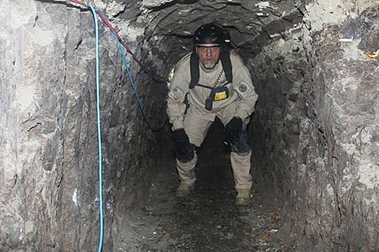 Meksyk: w tajnym tunelu znaleziono 17 ton marihuany