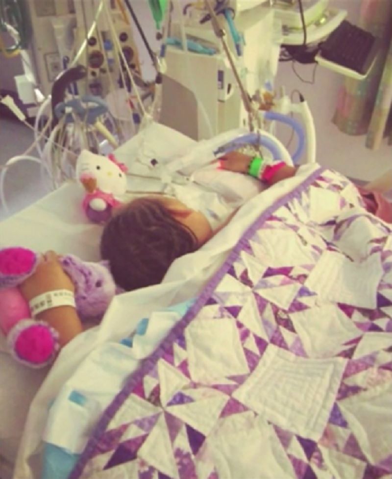 Od kilku tygodni Payton Summons jest podłączona do respiratora