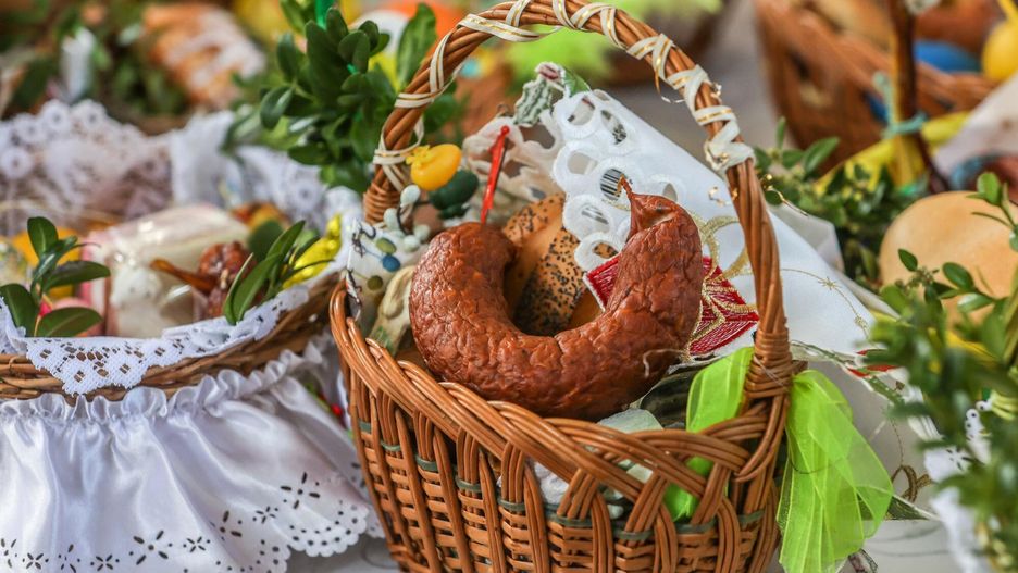 Ozdoby koszyczka trujące dla dzieci. Na te rośliny uważaj podczas świąt