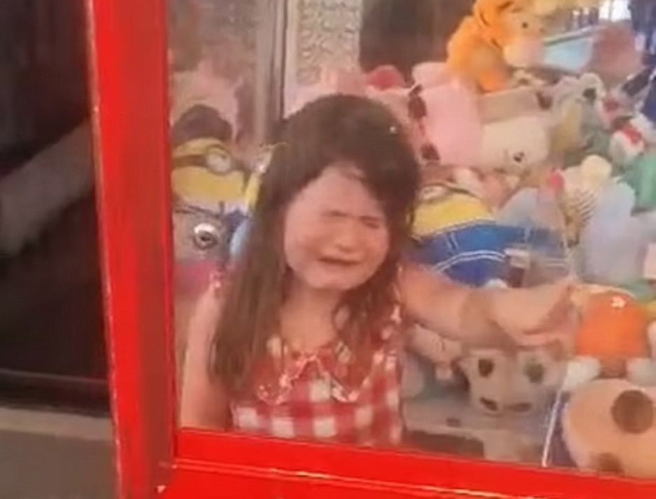 Obmyśliły plan kradzieży. Wykorzystały 4-latkę