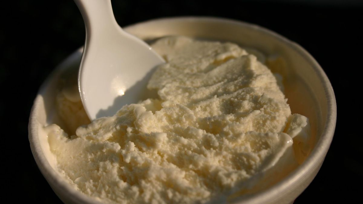 Dodatek uwielbiany przez Polaków. Sprawdź skład zanim trafi na kanapkę