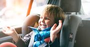 Gry samochodowe, które skrócą każdą podróż z dziećmi