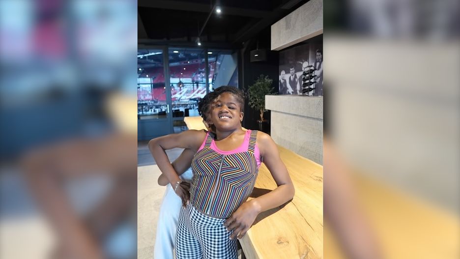 Neev i Nelly Kolestein są zrośnięte głowami